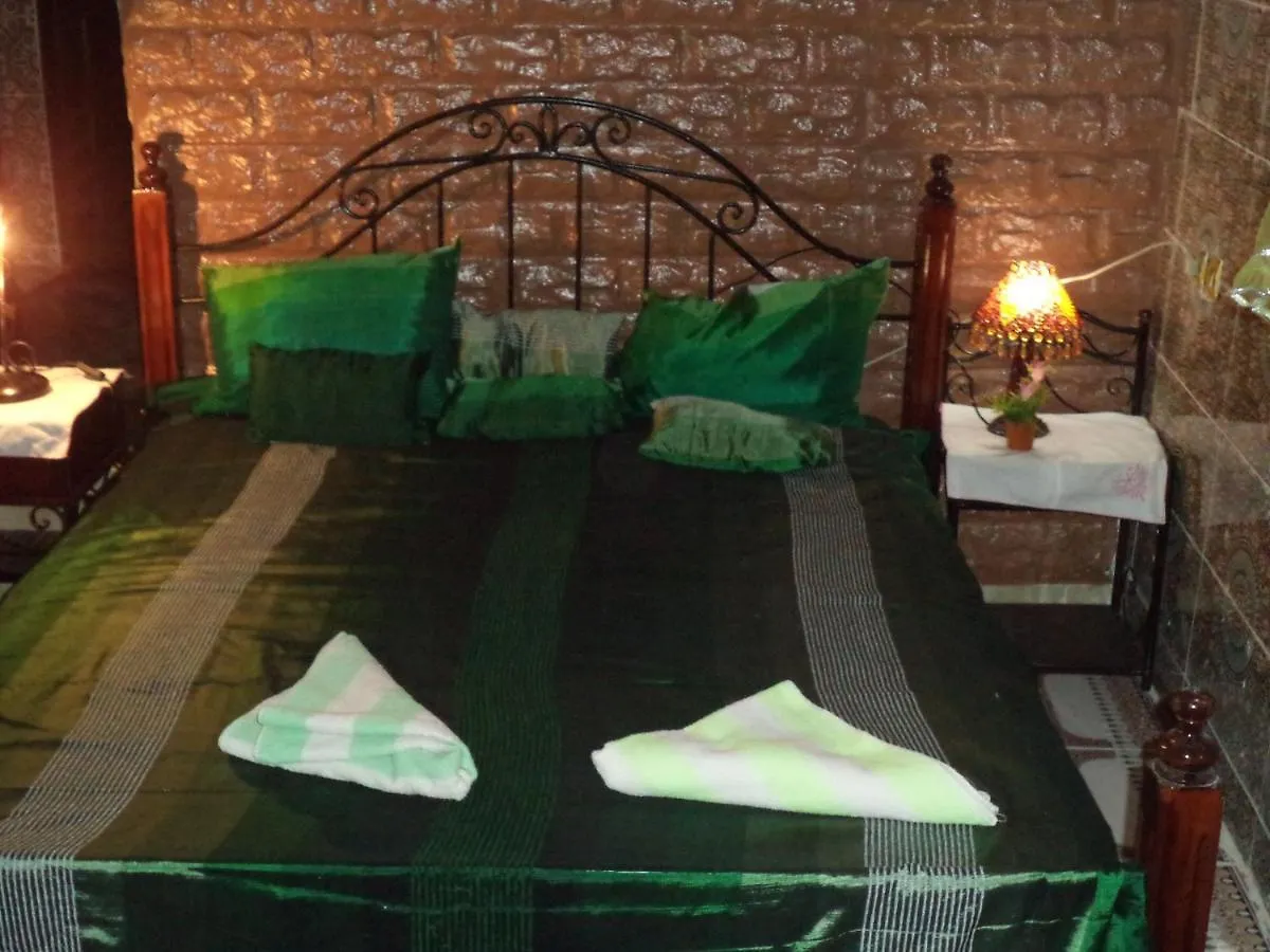 Gasthuis Dar Nouzha A Hotel Fez