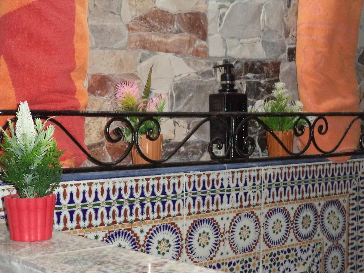 Dar Nouzha A Hotel Fez 3*,